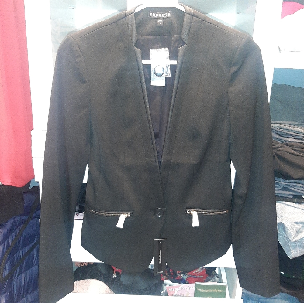 Buttoned up jacket